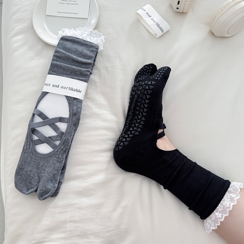 Chaussettes de yoga à bout fen - Embellish Knit avis et prix